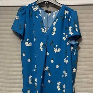 Hilary Radley Blue Floral Blouse